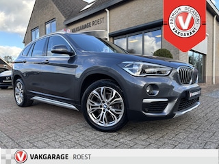 BMW X1 sDrive18i High Executive Automaat Trekhaak / All-Seasons / Full LED