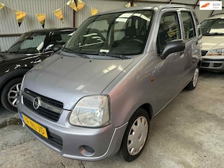 Opel Agila 1.2-16V Essentia incl nieuwe apk!