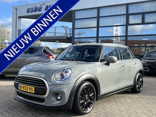 Mini Cabrio 1.5 Automaat 5-Drs Business Edition Navigatie lichtmetalenvelgen Carplay Parkeersensoren Dab Airco Cruise Control NL Auto