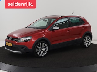 Volkswagen Polo 1.2 TSI Cross | Carplay | Navigatie | Sportstoelen | Bluetooth | LMV 17 |