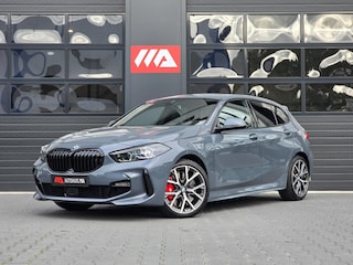 BMW 120i M-sport/H&K/Head-up/Carplay/Shadowline-pack
