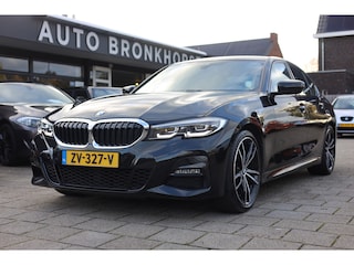 BMW 320i AUTOMAAT | M SPORT | LEDER | CAMERA | 19 INCH