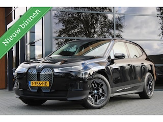 BMW iX xDrive40 Business Edition Plus 77kWh | Head-up | Camera