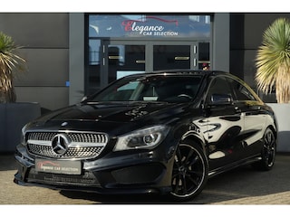 Mercedes-Benz CLA 180 AMG Business 123pk Panoramadak/Stoelverwarming/Trekhaak