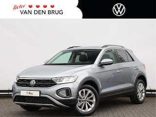 Volkswagen T-Roc 1.5 TSI Life Edition 150 pk DSG | Navigatie | Camera | Side Assist | Travel Assist | LED Plus | Climate Controle | Adaptieve cruise control