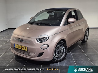 Fiat 500 42 kWh | Achteruitrijcamera | Climate control | Stoelverwarming