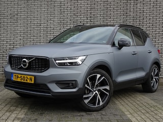 Volvo XC40 1.5 T3 R-Design | Trekhaak | Panoramadak | Harman Kardon MatGrijse Wrap (of zwarte lak)