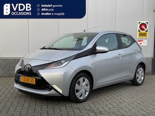 Toyota Aygo 1.0 VVT-i x-play | Automaat | NAP | 1e Eig. | Camera