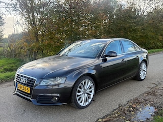 Audi A4 Limousine 3.2 FSI quattro Pro Line APK 01-2026