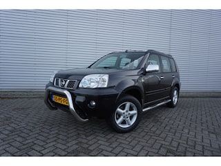 Nissan X-Trail 2.5 Sport Outdoor Airco / Navi / Cruise / Stoelverw. / Pano / Trekhaak / Lm velgen / NAP