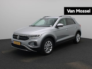 Volkswagen T-Roc 1.5 TSI Life Edition Camera | Navigatie | Airco | Cruise control | Apple carplay |