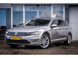 Volkswagen Passat Variant 1.4 TSI GTE Highline I Panorama I Elek.Trekhaak I Camera I ACC I 1e-eig. I Dealer-onderhouden