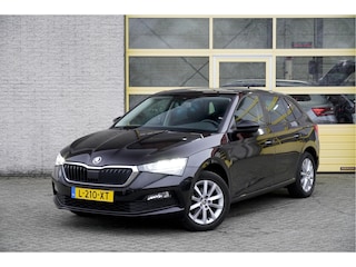 Skoda Scala 1.0 TSI 5drs Online Edition BJ2021 Lmv 16" | Led | Pdc | App-Connect | Airco | Cruise control | Extra getint glas