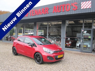 Kia Rio 1.2 CVVT Super Pack zeer lux met trekhaak apk24-06-2026