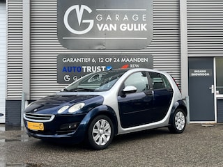 Smart Forfour 1.3 passion 95PK Airco,Panodak,Lmv,ElektrRamen,Radio/Cd-Speler,Leder,BoordComputer.