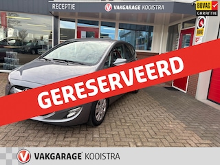 Hyundai ix20 1.4i i-Motion Airco/ Trekhaak/ bediening stuur