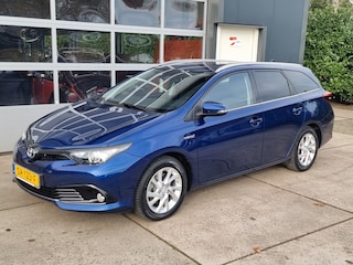 Toyota Auris Touring Sports 1.8 Hybrid Energy Plus