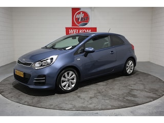 Kia Rio 1.2 CVVT DynamicLine, Volledig onderhouden, Keurige auto, Cruise control, Airco, Lichtmetaal met all season, Radio blue tooth, Parkeersensoren achter