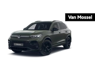 Volkswagen Tiguan 1.5 eHybrid R-Line Edition 272 PK | Automaat | PLug-In | Trekhaak | Panoramadak | Stoelverwarming | Stuurwielverwarming | Elektrische Achterklep | Digital Cockpit Pro