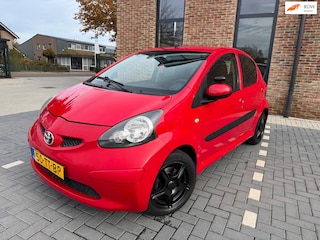 Toyota Aygo 1.0-12V + | Automaat | Airco | 5 Deurs