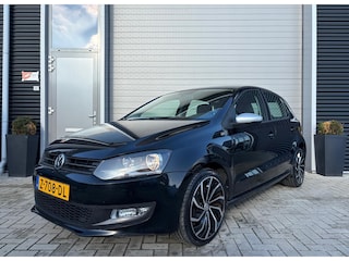 Volkswagen Polo 1.4-16V Comfortline/Lichtmetaal/Carplay/Airco/Black edition/