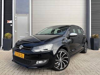 Volkswagen Polo 1.4-16V Comfortline/Lichtmetaal/Carplay/Airco/Black edition/