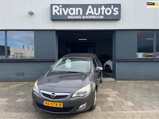 Opel Astra 1.4 BUSINESS EDITION