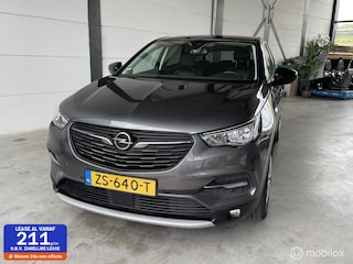 Opel Grandland X 1.2 Turbo Business Executive