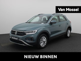 Volkswagen T-Roc 1.0 TSI Life Business | Apple Carplay / Android Auto | Navigatie | Achteruitrijcamera | Stoelverwarming | Climate Control | Adaptive Cruise Control | Parkeersensoren | Lichtmetalen Velgen |
