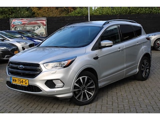 Ford Kuga 1.5 EcoBoost 120PK 2WD ST Line, Trekhaak, Camera, Elec. Achterklep