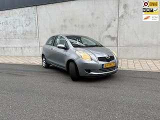 Toyota Yaris 1.3 VVTi Sol MMT | automaat | airco