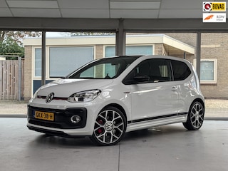 Volkswagen Up 1.0 TSI GTI |Stoelverwarming|Parkeersenoren achter|Carkit|
