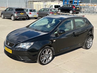 Seat Ibiza 1.0 MPI Zwart Airco ParkSensor Aux FR Velgen