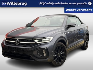 Volkswagen T-Roc 1.5 TSI 150pk DSG R-Line / Virtual cockpit pro / Black Style / IQ LED / Camera / 18'' LMV