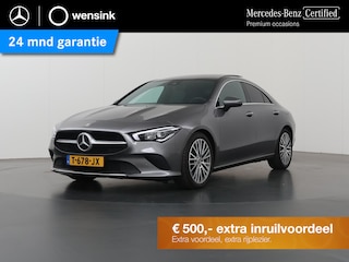Mercedes-Benz CLA 180 Luxury Line | Panoramadak | Trekhaak | Digitaal display | Stoelverwarming |