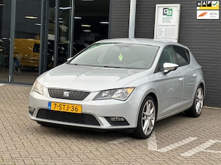 Seat Leon 1.6 TDI Limited Edition I/NAVI/AIRCO/6-BAK/18 INCH VELGEN!!