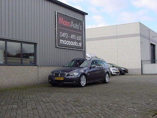 BMW 325d Executive Yongtimer btw auto !!!! Automaat - leder