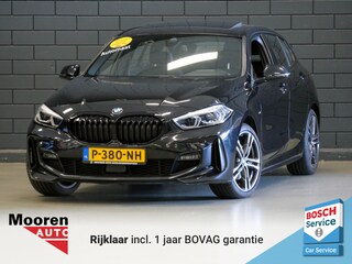BMW 118i Automaat M-Sport High Executive | PANODAK | CARPLAY | CAMERA |