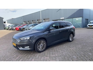 Ford Focus Wagon 1.0 EcoBoost 125pk Titanium | Navigation Pack | Parking Pack | Trekhaak