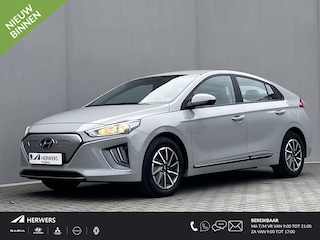 Hyundai Ioniq Comfort EV 38 kWh Automaat / Dealer onderhouden / Accu SoH 100% / Navigatie Bleulink / Adaptieve CC / Stuur- en stoelverwarming / Apple Carplay Android /