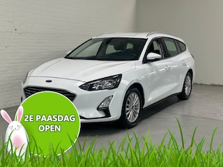 Ford Focus Wagon 1.0 EcoBoost Titanium Business CLIMA /TREKHAAK / CRUISE / CAMERA Dis.Ketting is nieuwe