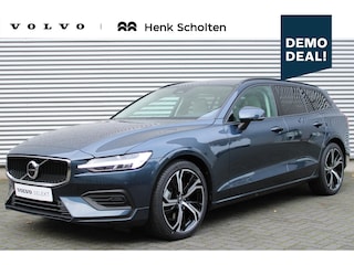 Volvo V60 2.0 B4 Essential Edition | Lichtmetalen Velgen 6-Spaaks 19"| Moritz leder blond | Park Assist Voor + Achter | Electronic Climate Controle | Verwarmbare Voorstoelen + Stuurwiel + Achterbank | Cruise Control Adaptief Met Stop&Go En Stuurhulp | Google Navigatiesysteem |