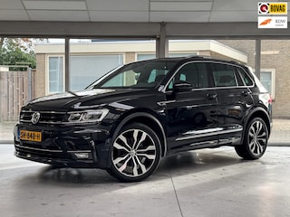 Volkswagen Tiguan 2.0 TSI 4Motion Highline R Line |Trekhaak|Led|Stoelverwarming|Carplay|Clima|Naviagtie|