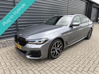 BMW 530e Bns Ed. Plus M-Sport Laser Pano Soh 95% 360 Camera Schuifdak
