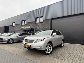 Lexus RX 450h 4WD High Edition | 12MND GARANTIE | AUTOMAAT | AIRCO | CRUISE | SCHUIFDAK | NAVI | STOELVERWARMING |