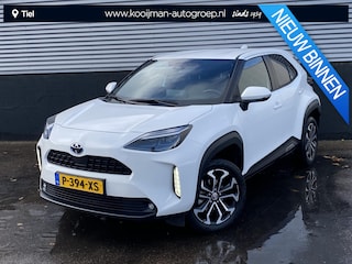 Toyota Yaris Cross 1.5 Hybrid First Edition Trekhaak, 1e eign. NL-auto, Navigatie, Privacy glass, LED, Smart Key, Achteruitrijcamera, Adaptieve cruise control