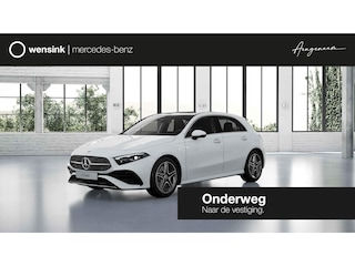 Mercedes-Benz A-klasse 250 e Business Solution AMG | Panoramaschuifdak | Stoelverwarming | Achteruitrijcamera | MULTIBEAM LED |