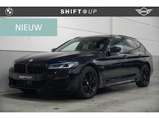 BMW 5-serie Touring 530e xDrive M-Sport | Panoramadak | Harman Kardon | Head Up