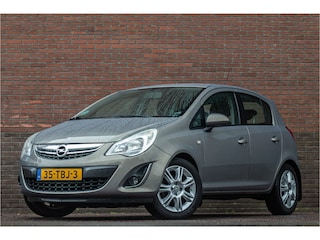 Opel Corsa 1.4-16V Automaat Edition 5-deurs, Nederlandse auto, Lichtmetalen velgen, Trekhaak.