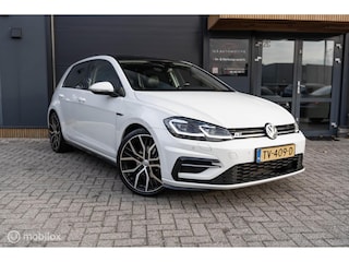 Volkswagen Golf 7.5 1.5 TSI Highline Business R-Line|Pano